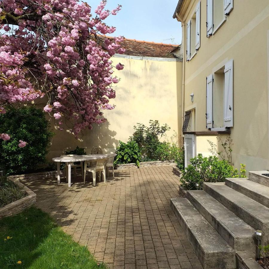 Square-bnb - Appartement avec jardin à 10 min de Disneyland Montévrain Extérieur photo