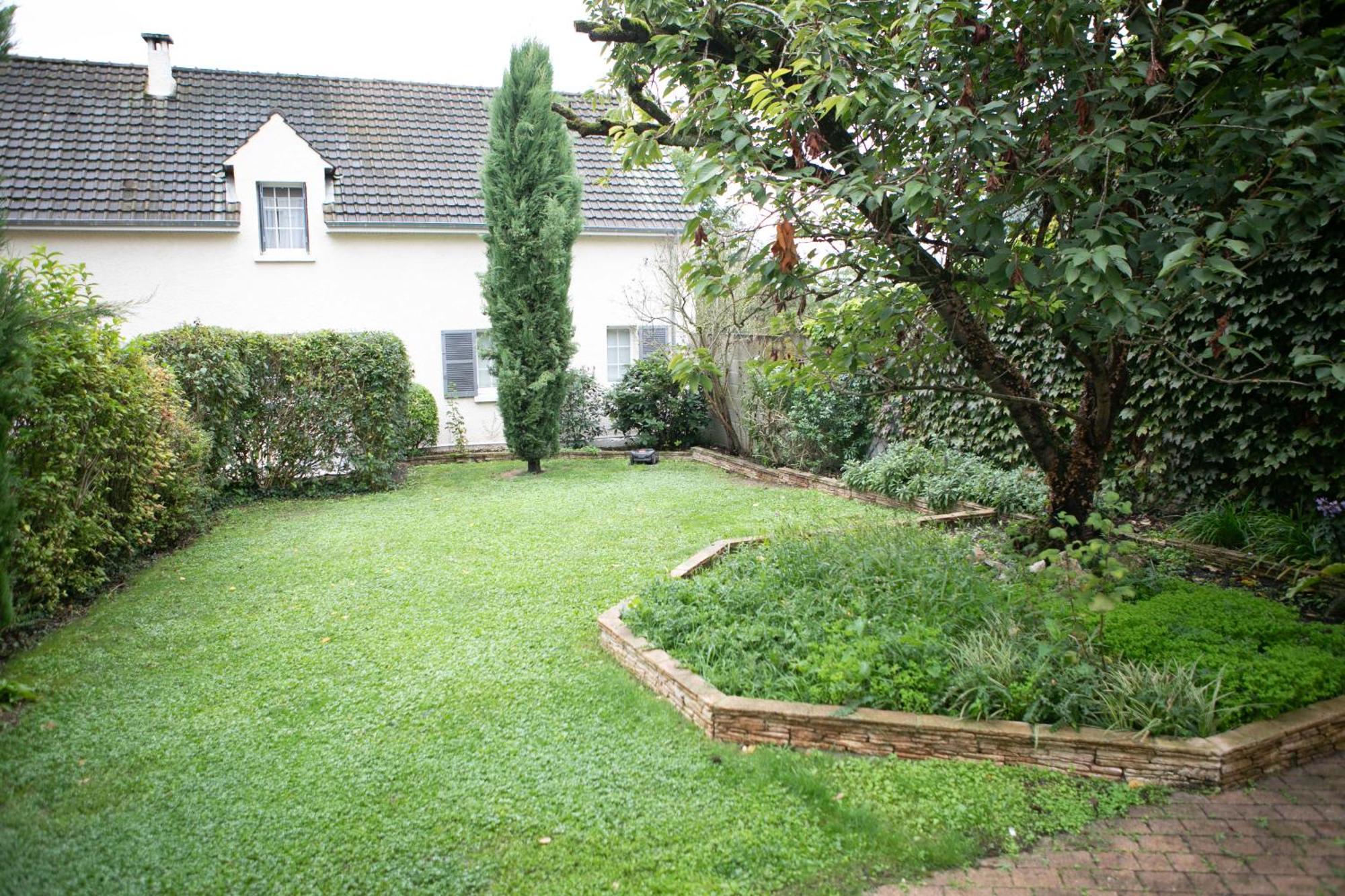 Square-bnb - Appartement avec jardin à 10 min de Disneyland Montévrain Extérieur photo